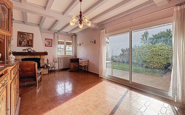 Maison à vendre    4 pièces • 82 m2 Saint-Pierre-d'Irube