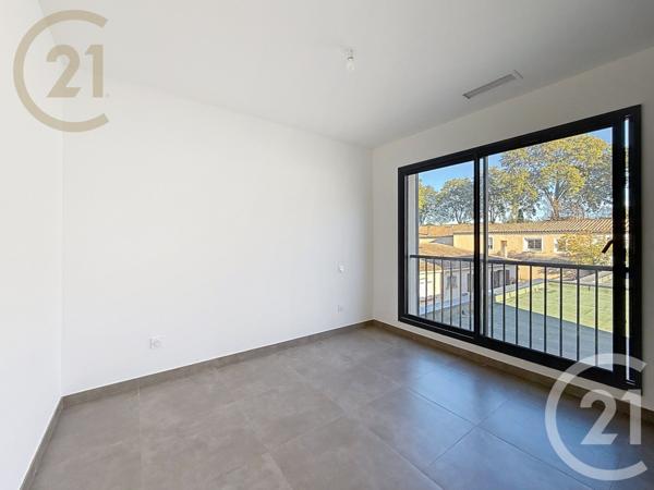 Maison à vendre  7 pièces - 197,16 m2 FABREGUES - 34