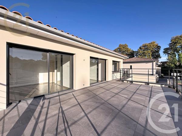 Maison à vendre  7 pièces - 197,16 m2 FABREGUES - 34