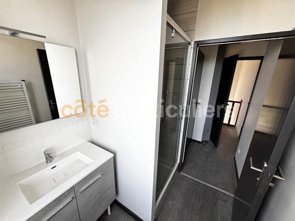 Location Appartement48,01 m² - 3 Pièces - CLERMONT FERRAND (63000)