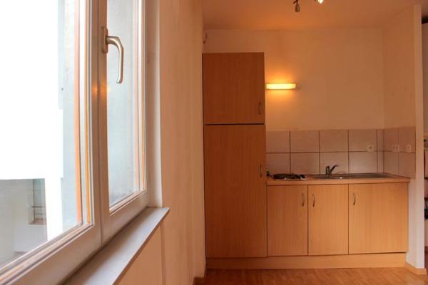 Un appartement traversant de type 3 a louer à Quimper centre