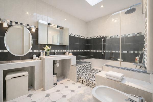 Maison 5 pièces - 192 m² Bien prestige