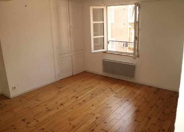 Appartement à louer  1 pièce • 43 m2 Mende