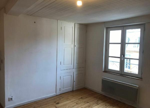 Appartement à louer  1 pièce • 43 m2 Mende