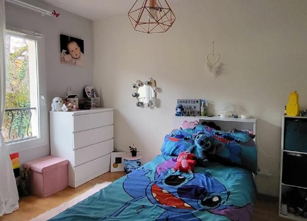 Maison à louer    5 pièces • 117,66 m2 Échenevex