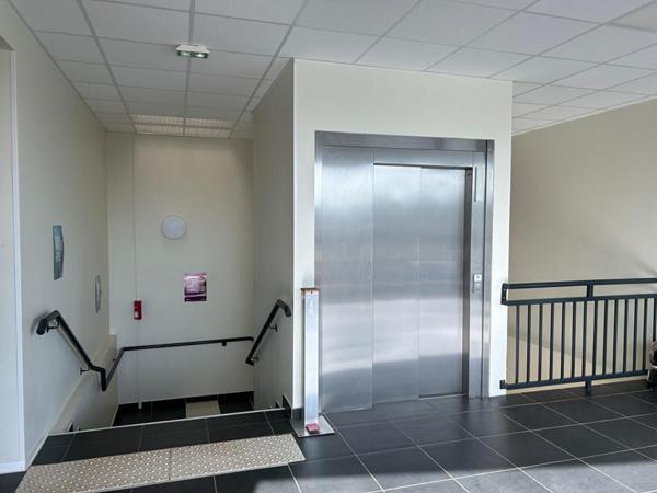 A LOUER Bureaux Remire Montjoly 864 m2