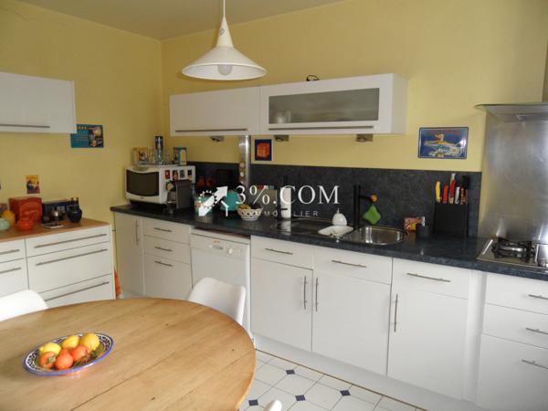 3%.COM VILLA DE 159 M2 SUR PARCELLE DE 3258 M2 Saint-Georges-lès-Baillargeaux (86130)