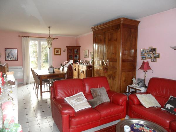3%.COM VILLA DE 159 M2 SUR PARCELLE DE 3258 M2 Saint-Georges-lès-Baillargeaux (86130)