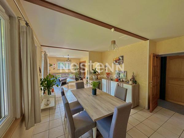 Nestenn Igny - Maison Familiale 170 m² de 8 Pièces, Secteur très recherché proche place de la Ferme, 5 chambres, double séjour avec accès direct terrasse et jardin, Lumineux, Calme, Proche des Commerces/Transports et Ecoles ( plateau Saclay)