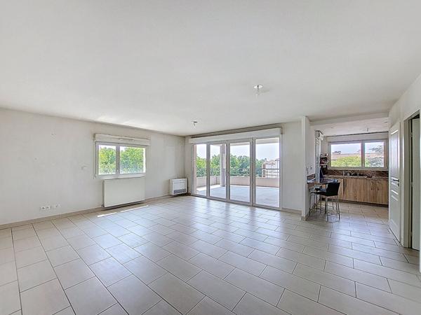 Superbe Appartement Manosque 4 pièces 113 m2 avec terrasse, box fermé et parking !!