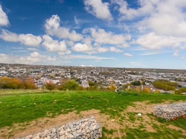 Évreux (27000) Exclusivité Superbe F2 avec vue panoramique sur le centre-ville d’Évreux