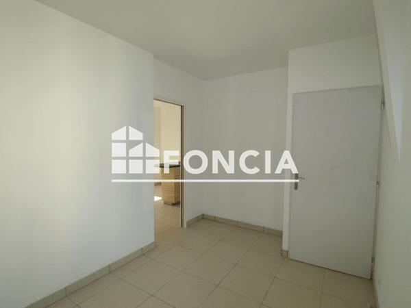 Location Appartement 2 pièces 31 m² - 27 TRAVERSE DES ILES Grenoble 38000