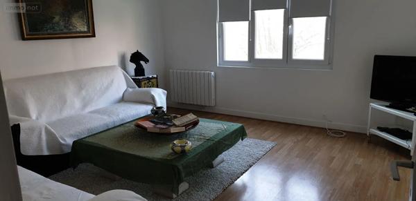 Location - Maison Conflans-sur-Anille 72120 118 m 2 518 m 2