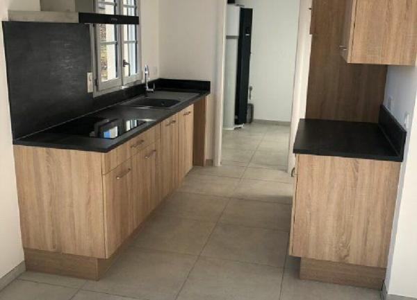 Maison à louer    4 pièces • 81,91 m2 Chambry