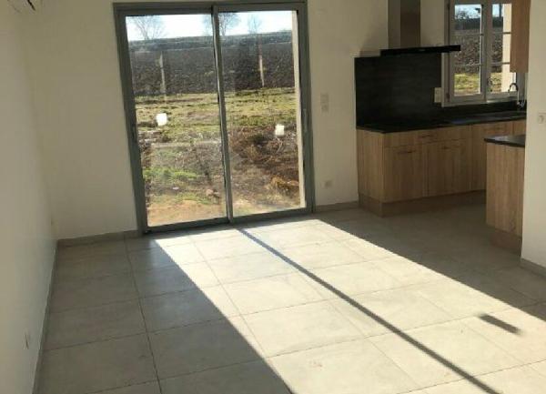 Maison à louer    4 pièces • 81,91 m2 Chambry