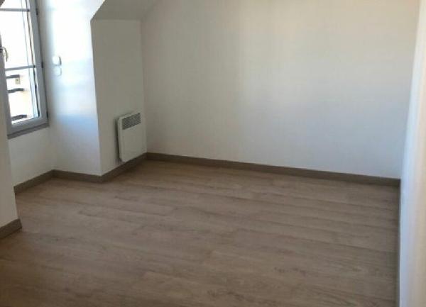 Maison à louer    4 pièces • 81,91 m2 Chambry