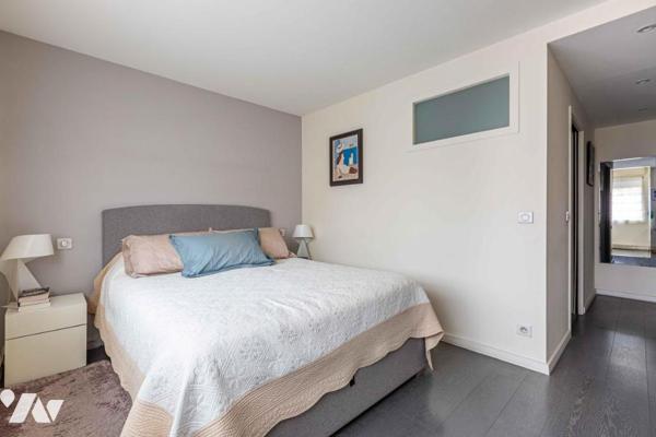 Appartement 100 m² - Quartier Champs-Élysées - PARIS 8