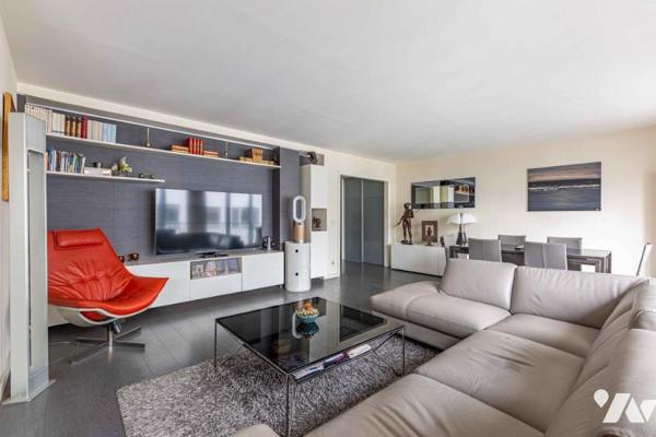 Appartement 100 m² - Quartier Champs-Élysées - PARIS 8
