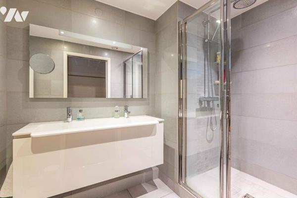 Appartement 100 m² - Quartier Champs-Élysées - PARIS 8