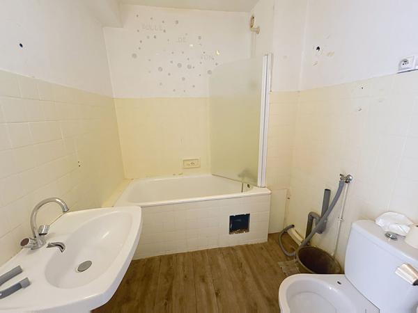 A vendre : Appartement T1 lumineux a Toulon - Champ de Mars