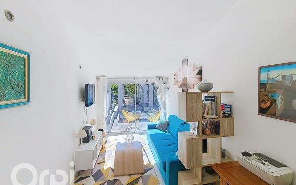 Maison à vendre    5 pièces •  Évenos