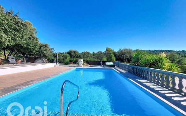 Maison à vendre    5 pièces •  Évenos