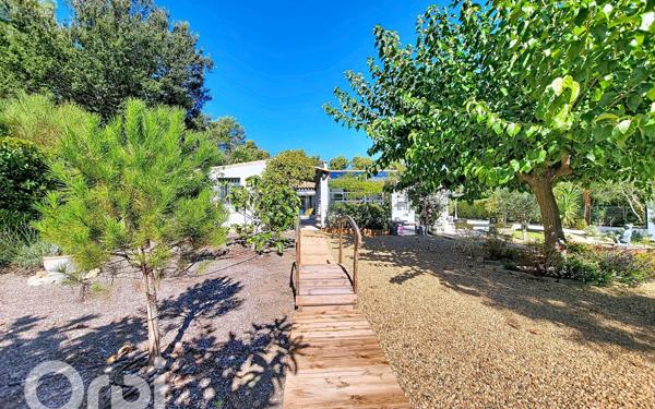 Maison à vendre    5 pièces •  Évenos