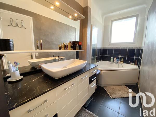 Maison à vendre 6 pièces 160 m² La Rochette