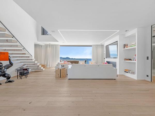 Vente Villa de luxe Les Issambres 7 Pièces 320 m²