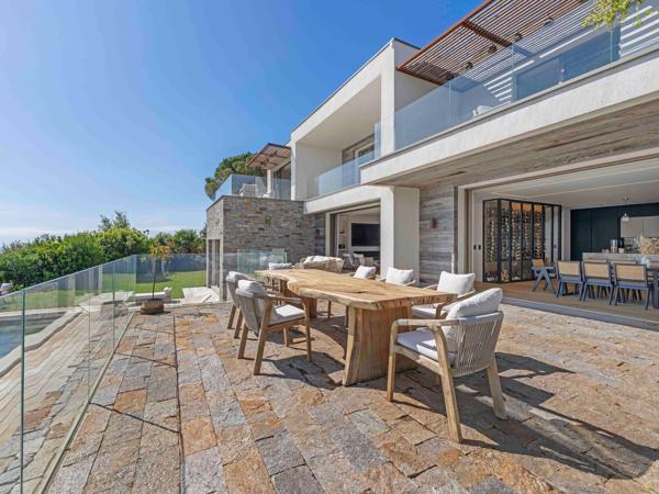 Vente Villa de luxe Les Issambres 7 Pièces 320 m²