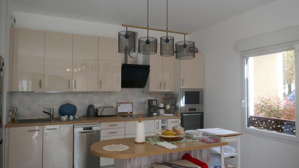 FAVERGES. APPARTEMENT 3 PIECES EN REZ DE JARDIN AVEC GARAGE