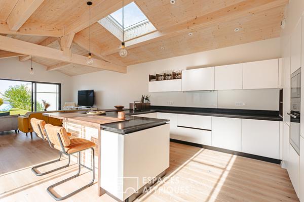 Maison contemporaine soignée aux accents scandinaves