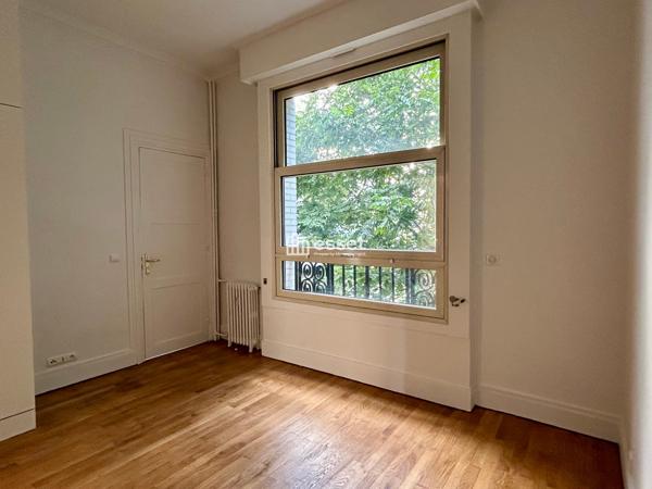 Location Appartement 5 pièces 165 m² - Neuilly-sur-seine 92200