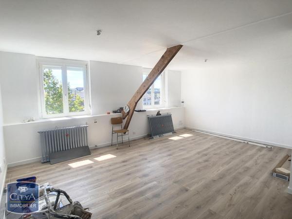 Appartement à louer 2 pièces 51.47m²