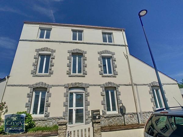 Appartement à louer 2 pièces 51.47m²