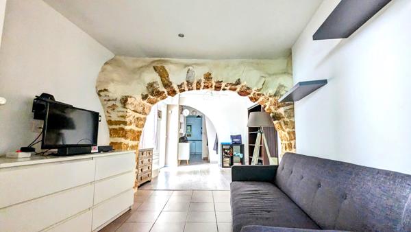 Maison de ville  T5 avec  jardin. calme et serenité !