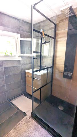 Maison de ville  T5 avec  jardin. calme et serenité !