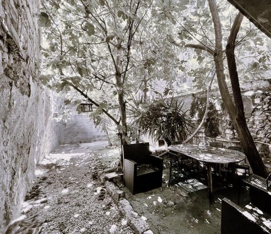 Maison de ville  T5 avec  jardin. calme et serenité !