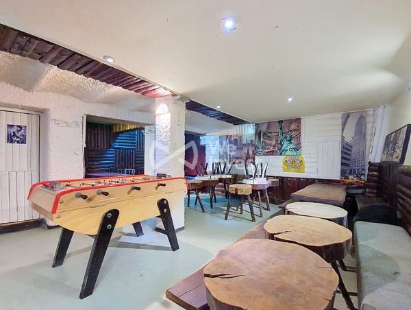 Local commercial et appartement