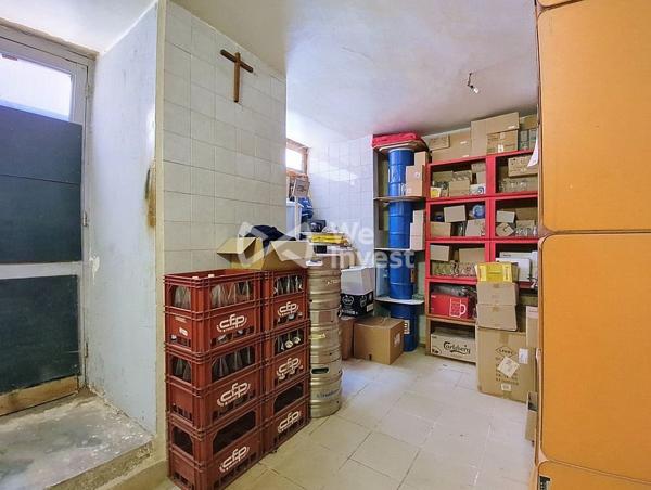 Local commercial et appartement