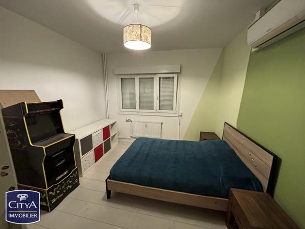 Appartement à vendre 4 pièces 76m² Châteauroux (36000)