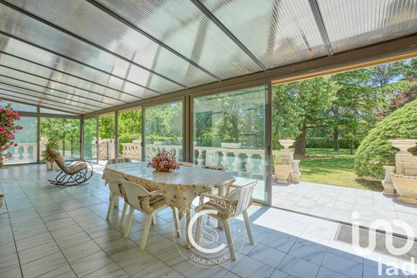 Maison traditionnelle 8 pièces de 277 m² à Brax (47310)