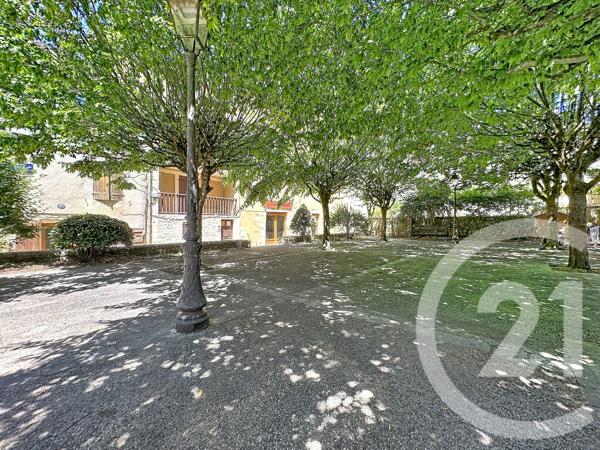 Appartement F3 à vendre  3 pièces - 77,56 m 2   PERIGUEUX  - 24