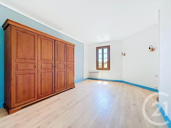 Appartement F3 à vendre  3 pièces - 77,56 m 2   PERIGUEUX  - 24