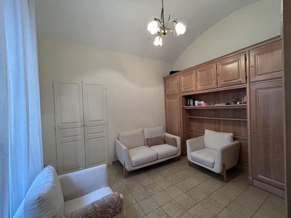 Bastia (20200) Appartement de type T6 124.31m² Bastia Centre