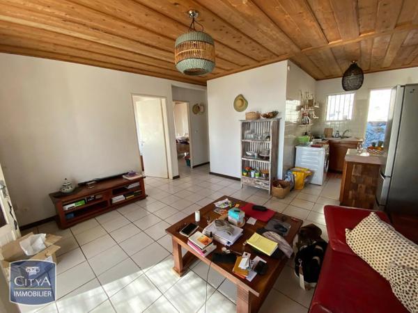 Maison à louer 3 pièces 57.67m² Saint-Leu (97424)