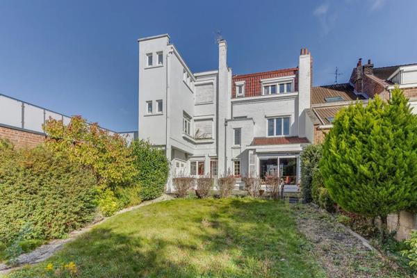 Maison à vendre 7 pièces 275m²