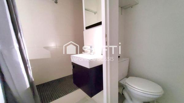 À 150 MÈTRES DE L’OCÉAN – CHARMANT T2 MEUBLÉ AVEC BALCON PLEIN SUD – LES SABLES-D’OLONNE