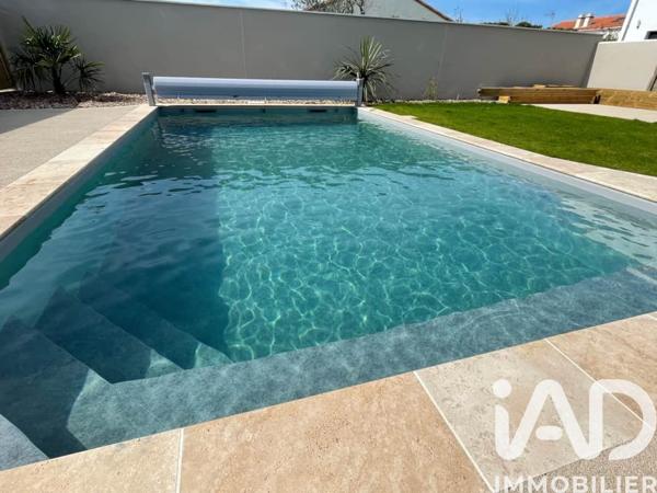 Maison à vendre 10 pièces 169 m² Longeville-sur-Mer