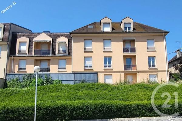Appartement F3 à vendre  3 pièces - 69,50 m 2   CHATEAU THIERRY  - 02
